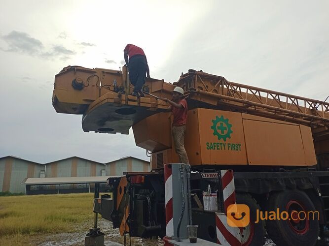 bengkel truck bekasi