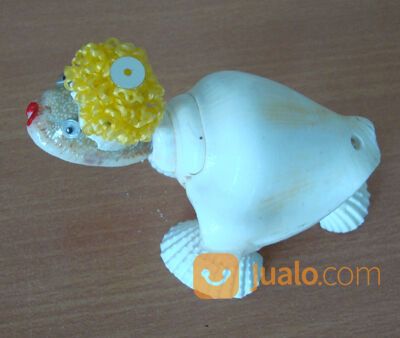 Pajangan Ornament Kura - Kura dari Kerang