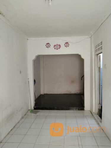 Rumah di Villa Ciomas Indah