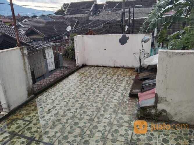 Rumah di Villa Ciomas Indah