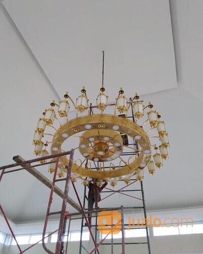 Lampu Hias Masjid Nabawi Kuningan Sangat Elegan, mewah Harga Terjangkau