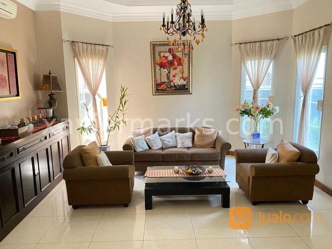 Rumah Mewah American Classic Taman Beverly Golf Karawaci