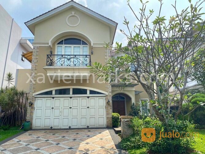 Rumah Mewah American Classic Taman Beverly Golf Karawaci