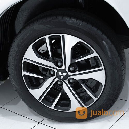 MITSUBISHI XPANDER (BLADE SILVER METALLIC) TYPE SPORT 1.5 A/T (2019)