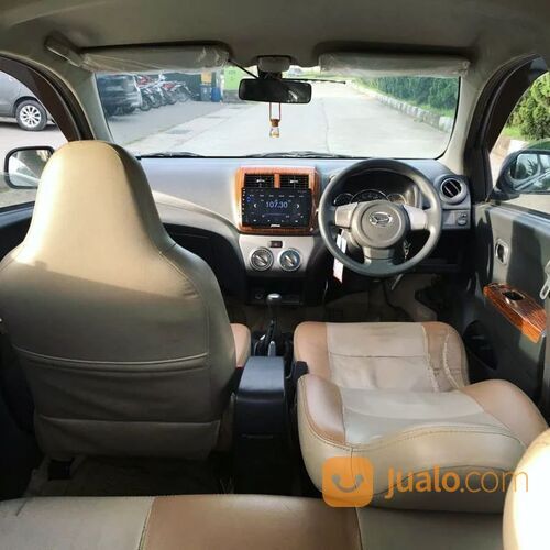 Daihatsu ayla X manual 2015