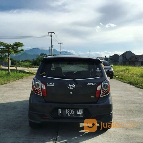 Daihatsu ayla X manual 2015