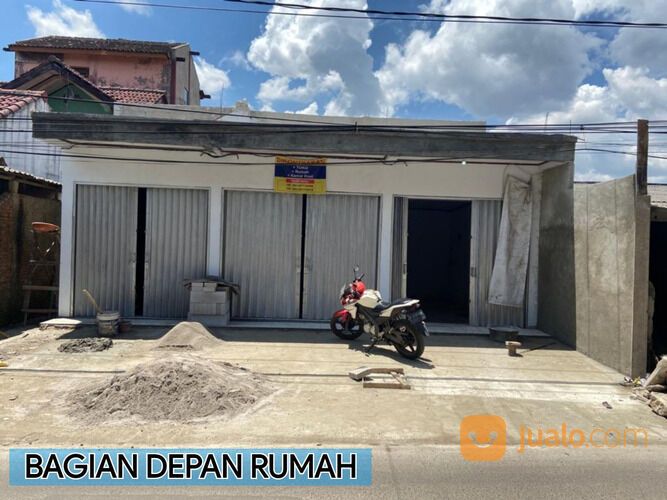 RUMAH DEKAT TUGU LEGOK