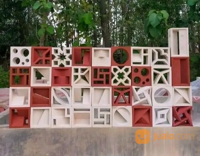 Loster putih motif Roster minimalis