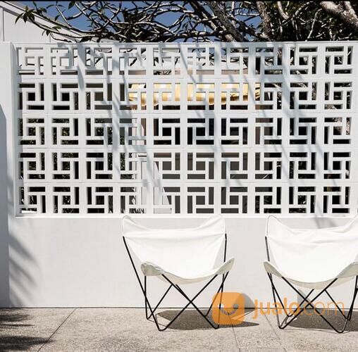 Loster putih motif Roster minimalis