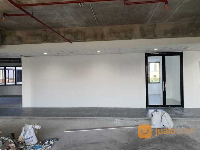 Space Kantor Kosongan Surabaya Barat di SPAZIO II OFFICE TOWER