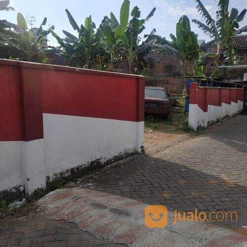 tanah di simpang candi sewu