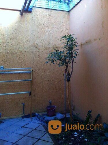 Rumah di Plaosan Barat Blimbing Malang