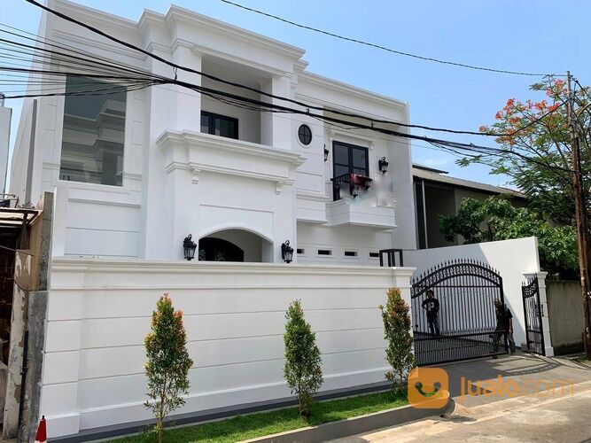RUMAH MEWAH TAMAN SOLO CEMPAKA PUTIH