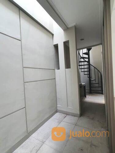 Rumah 2 lantai luas 8x15 120m2 type 3KT Cluster Atlanta PIK 2 Tangerang Banten