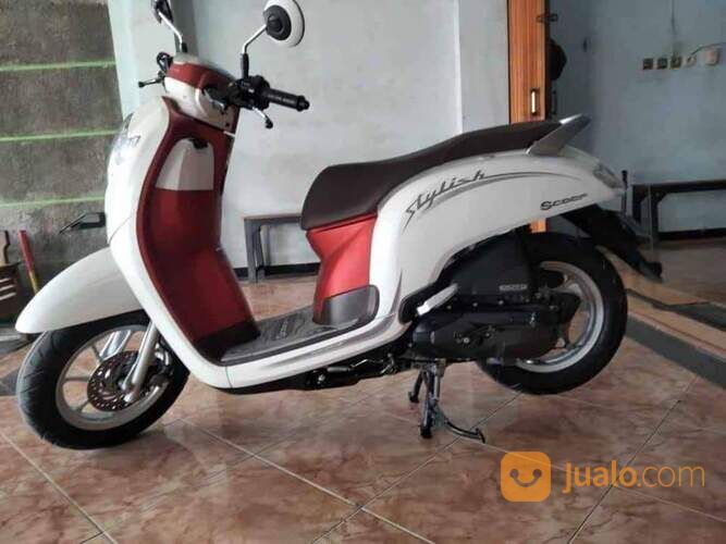 Honda scoopy 2020