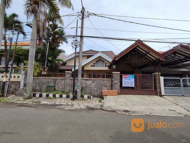 Rumah Nginden Intan Barat Blok C Surabaya