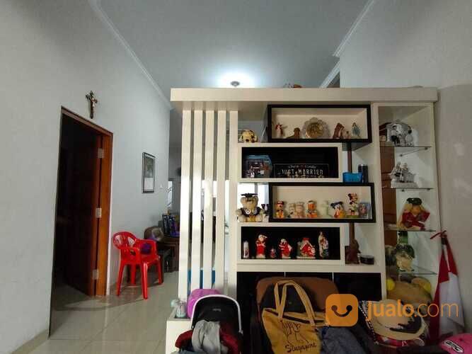 Rumah Mewah dalam Perumahan Timoho