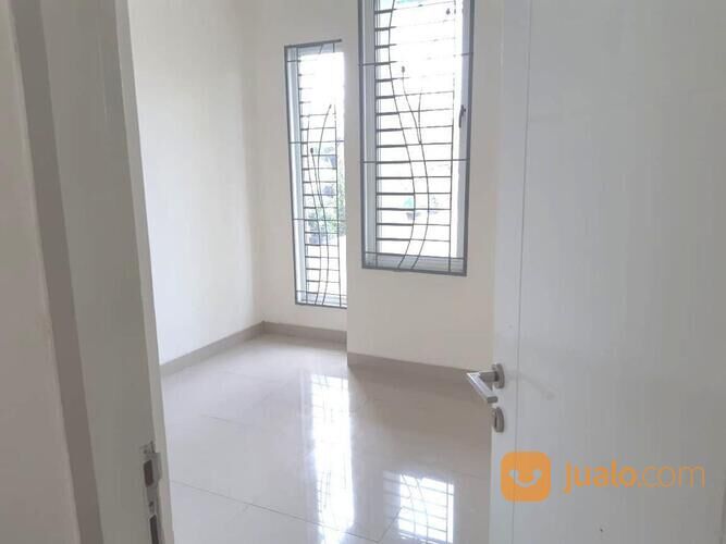 Rumah di Perumahan Serpong Garden 2 - Cisauk, Tangerang