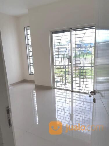 Rumah di Perumahan Serpong Garden 2 - Cisauk, Tangerang