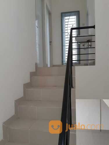 Rumah di Perumahan Serpong Garden 2 - Cisauk, Tangerang