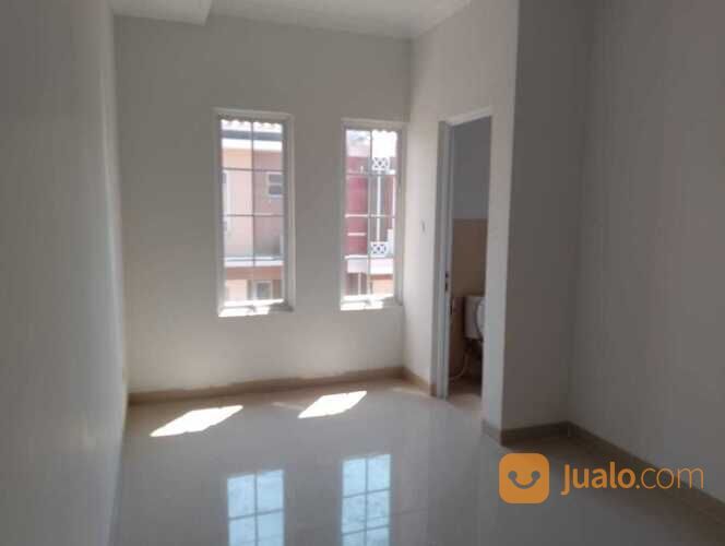 TERMURAH Rumah Baru MALIBU VILLAGE Gading Serpong Dekat BSD Siap Huni