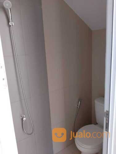 TERMURAH Rumah Baru MALIBU VILLAGE Gading Serpong Dekat BSD Siap Huni