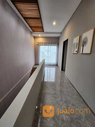 Rumah Waterfront Citraland Surabaya GROHE Sanitary + Full Furnish New