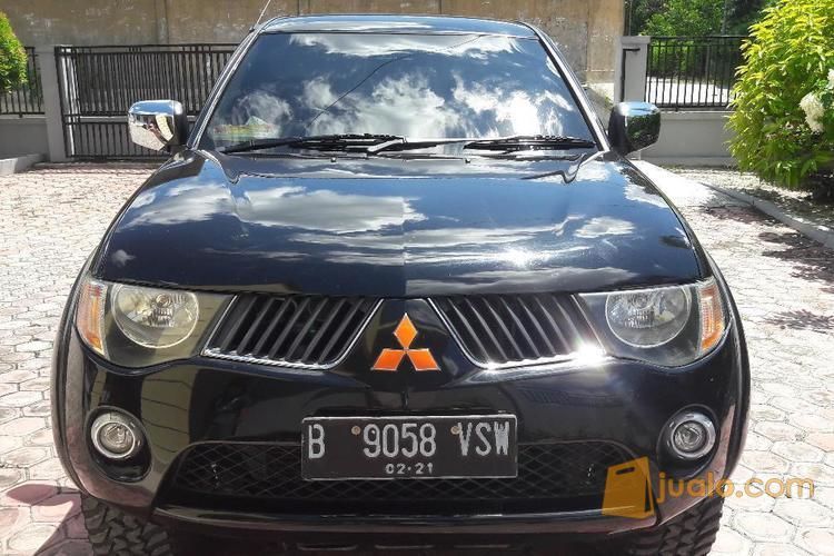 Mitsubishi Strada Triton (full variasi/barang istimewa)