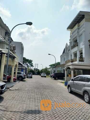 Villa Komplek Helios Polonia (Jalan Suwondo - Polonia) Medan