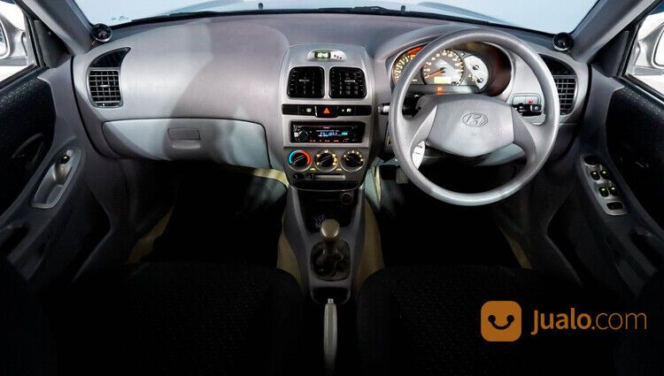 Hyundai Avega GX 1.5 MT 2012 Abu-abu