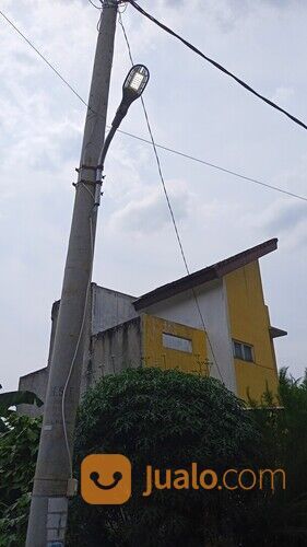 lampu pju led plus pemasangan