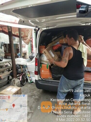 Sewa Grand Max Small Box Dan Blindvan