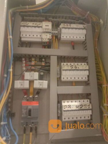 JASA INSTALASI LISTRIK DAN PEMASANGAN LAMPU