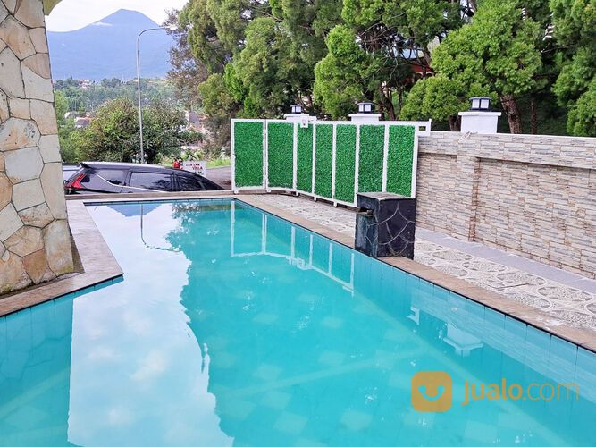 Sewa Villa di Kota Bunga Little Venice Puncak Dengan Kolam Renang View Danau Little Venice
