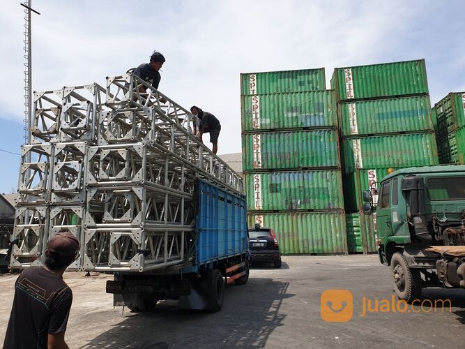 SEWA PANGGUNG EVENT KONSER SURABAYA