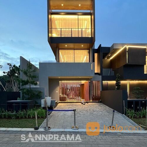 Rumah Mewah 3 Lantai Shila di Sawangan Depok
