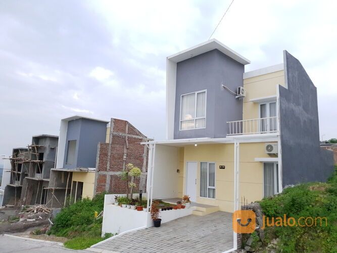 Rumah Bukit Kencana Jaya Tembalang Semarang