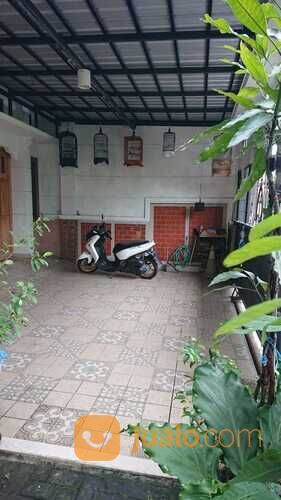 Rumah konsep Klasik Modern Pasekan Sembego Maguwoharjo