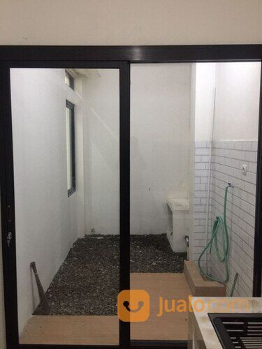 Rumah Model Jepang Dekat dengan Universitas Ibnu Khaldun Bogor