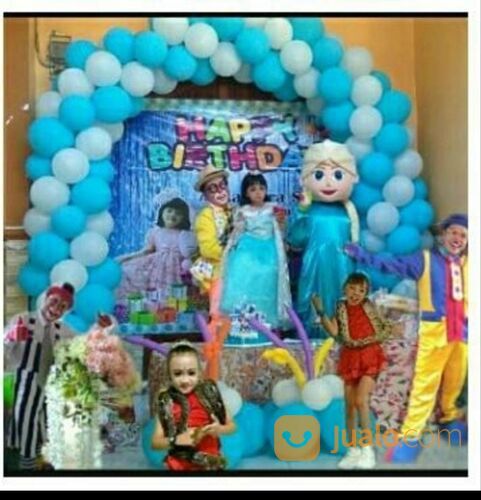 hiburan badut ulang tahun