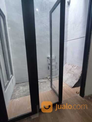 Rumah tinggal di Perumahan Mega Cinere