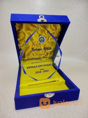 Plakat Acrylic Custom Untun Kenang - Kenangan dan Penghargaan PK / P / unjungan Industri