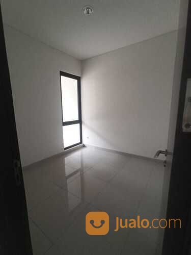 RUMAH DLM CLUSTER DI WISTERIA METLAND CAKUNG