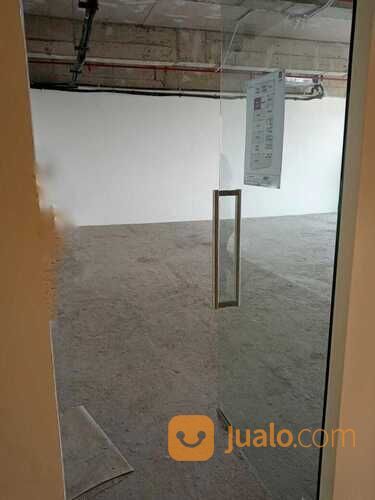 OFFICE SPACE VOZA TOWER by TANRISE