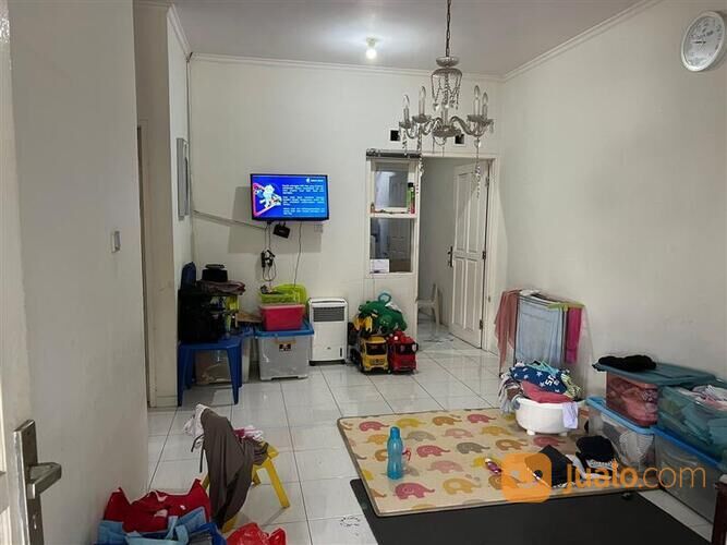 Rumah di Komplek Casa Grande cisaranten Kulon Arcamanik bebas banjir strategis