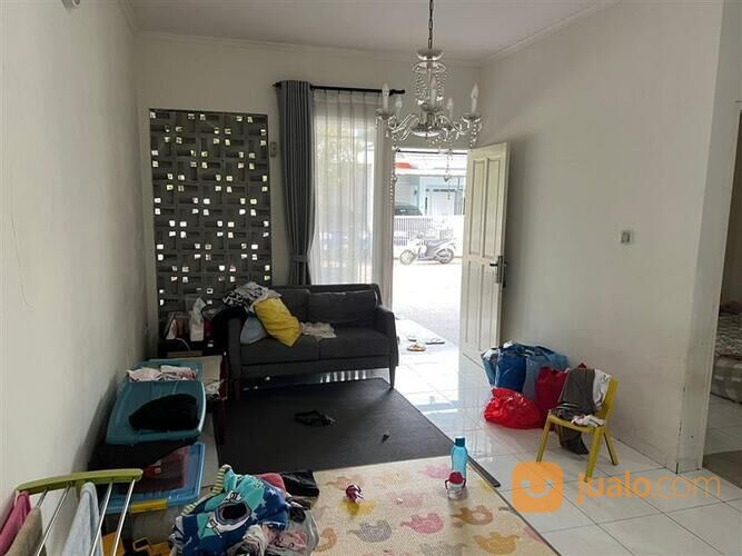 Rumah di Komplek Casa Grande cisaranten Kulon Arcamanik bebas banjir strategis