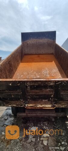 Isuzu Elf NMR 71 T Dump Truck Indeks 7 Tahun 2018