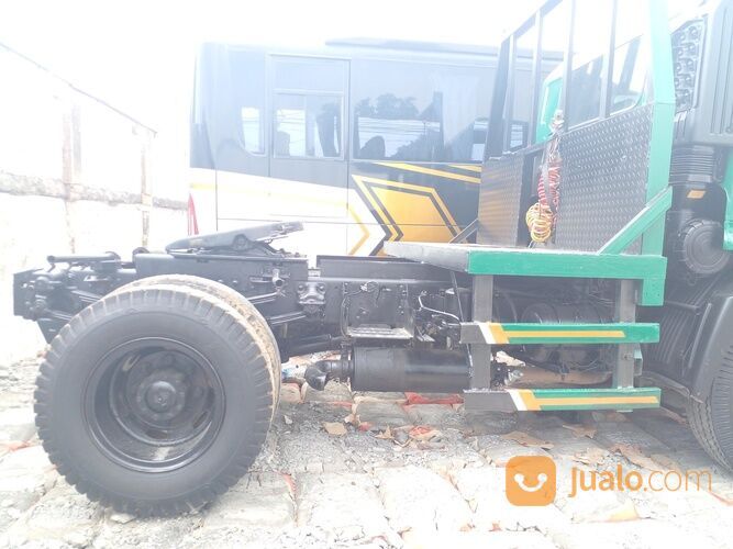 HEAD TRAILER HINO LOHAN / TRACTOR HEAD HINO RANGER / HINO / HINO LOHAN