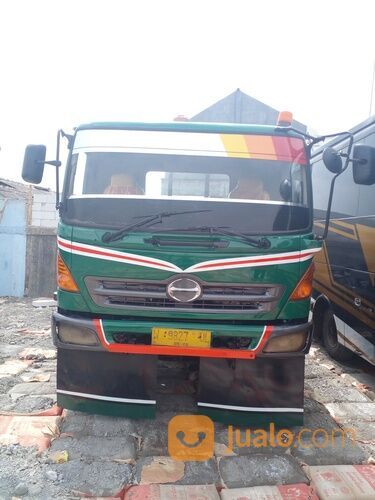 HEAD TRAILER HINO LOHAN / TRACTOR HEAD HINO RANGER / HINO / HINO LOHAN