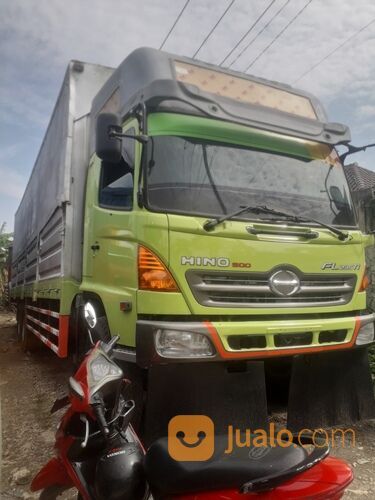 TRUK WING BOX TRONTON, HINO LOHAN FL 235 JW TH. 2015, TRONTON BANCI